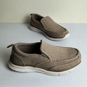 Tan Slip-On Loafers with Elastic Panels Men's Size 7 Canvas Sneakers Travel